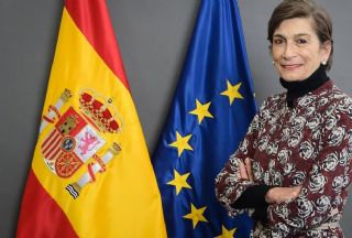 España retira a su embajadora en Buenos Aires