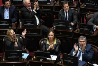 Ficha sucia: el Senado le bajó el pulgar a una ley clave para inhabilitar a condenados