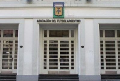 El fútbol argentino vuelve a Fase 1: las medidas que se tomarán