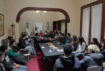 Ustarroz recibió a representantes de los Centros de Estudiantes de las escuelas públicas y privadas