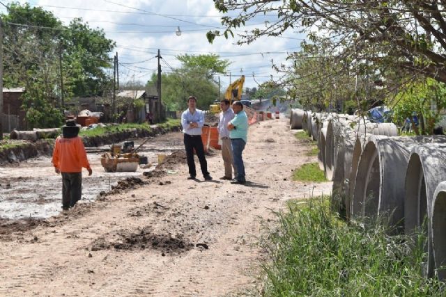 Barrios “Amistad”, “Hipólito Yrigoyen” y “Malvinas” beneficiados por obra pluvial