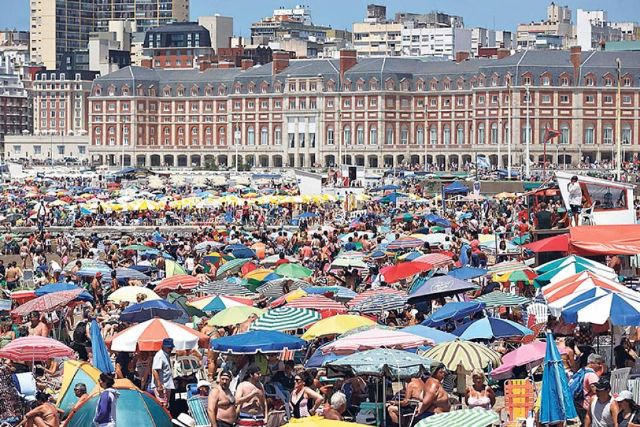 Mar del Plata estalla y espera una segunda quincena con un 80% de ocupación hotelera
