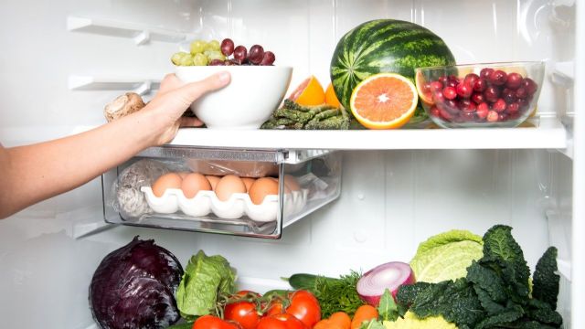 Cómo organizar la heladera y cuanto tiempo duran los alimentos en ella sin llegar a ser peligrosos para la salud