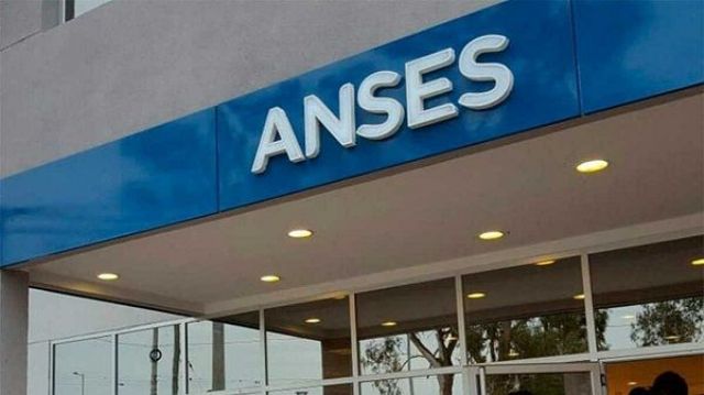 ANSES extiende una suspensión del pago de los créditos para jubilados