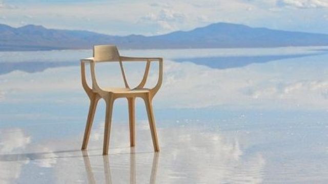 La argentinidad al palo: una silla argentina ganó el máximo premio mundial de diseño