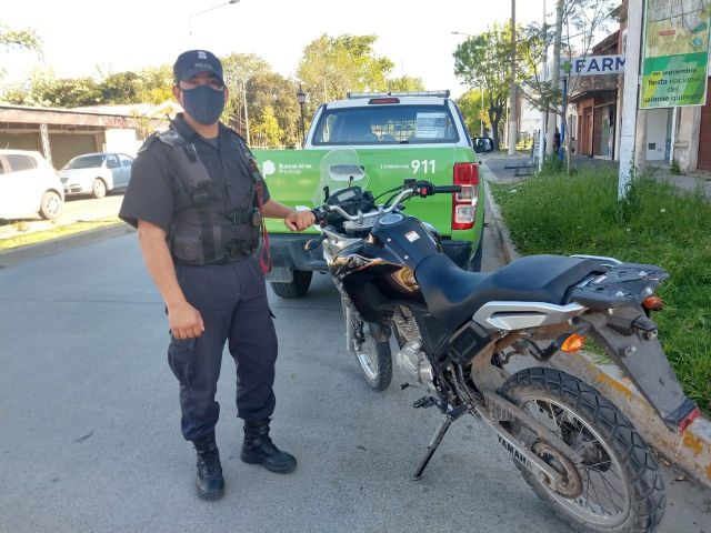 Recuperan en Mercedes moto robada en Luján