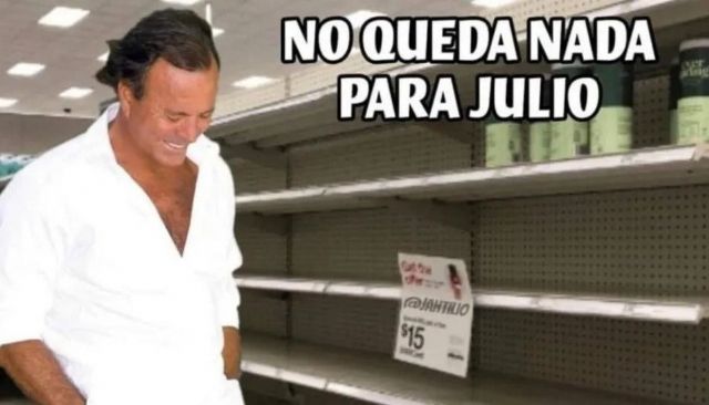 Los memes virales de Julio Iglesias aparecieron nuevamente y el cantante dio su opinión