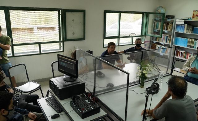 El CEPT 4 inauguró la primera radio escolar rural de la región