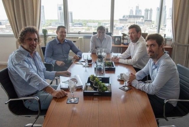 Ustarroz se reunió con autoridades de ENACOM proyectando intervenciones para Mercedes