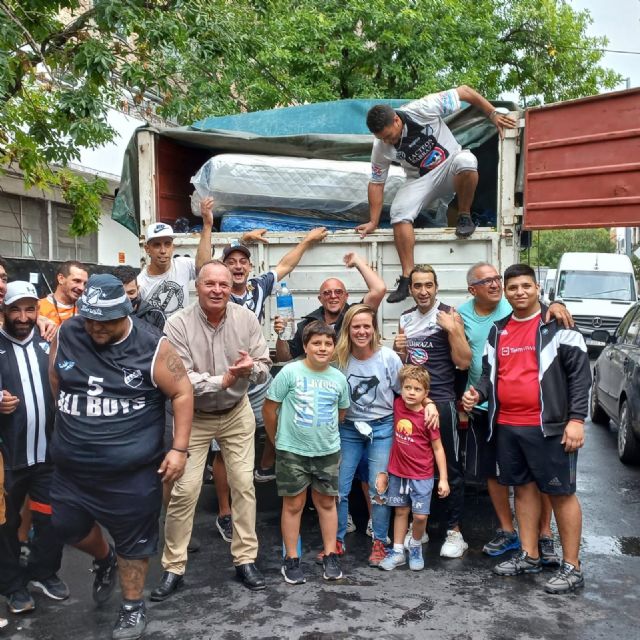 Donaciones Mercedinas llegan a Corrientes: All Boy Solidario y grupo de jóvenes autoconvocados lo hicieron posible