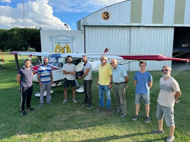 La empresa de aviones Petrel SA entrega un nuevo avión para el Aero Club deTrelew