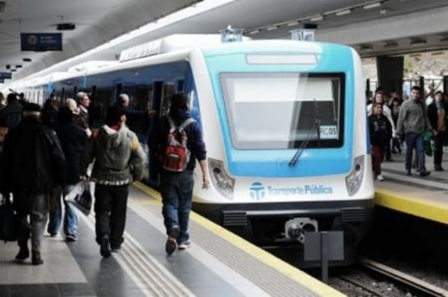 Ferrocarril Sarmiento: servicio limitado entre Once y Merlo