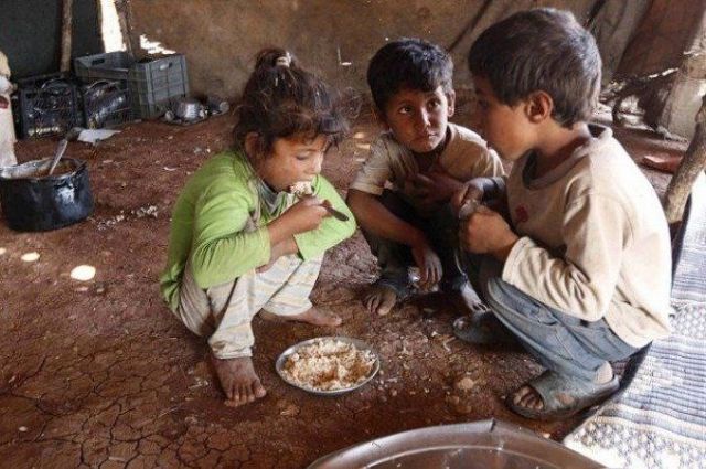 La pobreza no deja de crecer: dos de cada tres niños en Argentina son pobres