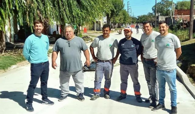 Avanza la obra de pavimentación de las calles del barrio Esperanza