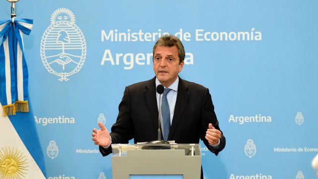 Argentina se endeuda con Qatar para poder pagarle al FMI