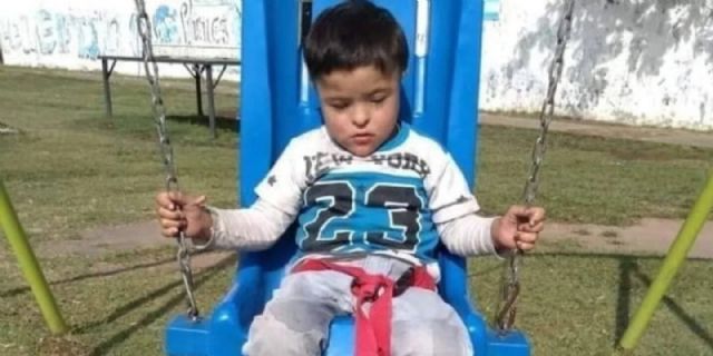 Por venganza: mataron de un balazo a un nene de 8 años con síndrome de Down
