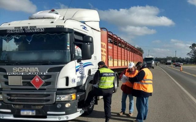 Restricción de camiones en rutas nacionales: un alivio para el tránsito este fin de semana