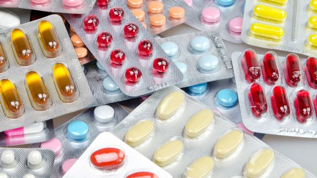 ANMAT evalúa 22 medicamentos para venta libre: avance en el acceso a tratamientos