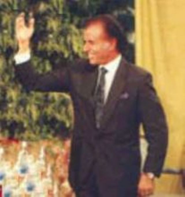 Carlos S. Menen lanzó su campaña a Presidente de la Nación