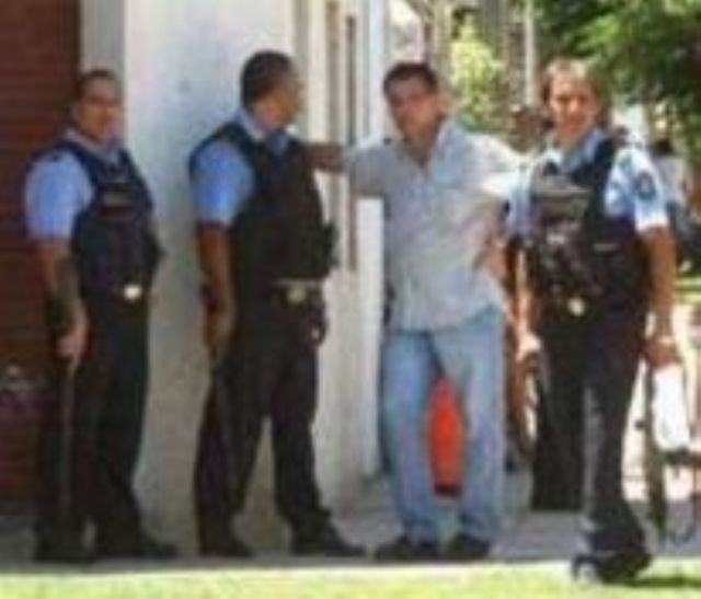 El Ministro de Seguridad garantiza que este Martes cobrará la Policía Bonaerense