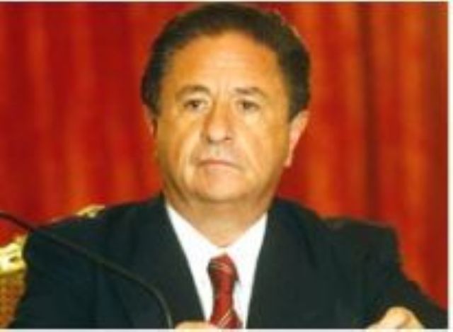 EL PRESIDENTE DUHALDE ANUNCIARIA ELECCIONES PARA MARZO DEL 2003