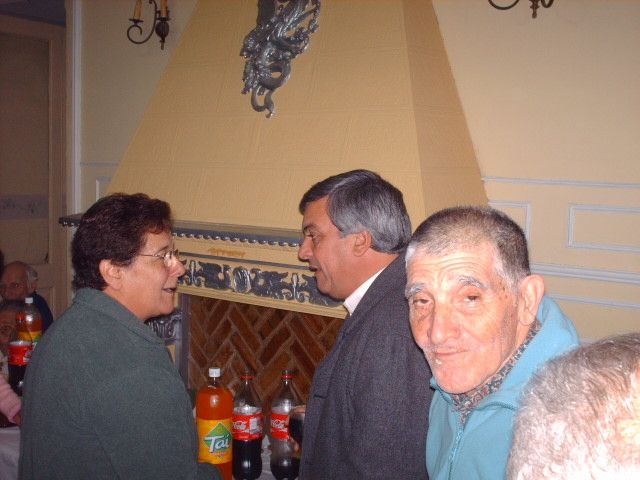 El intendente Selva celebro el dia de la ancianidad junto a los abuelos del Villa Abrile