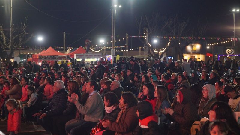 La 45° Fiesta Nacional del Salame Quintero comenzó junto a miles de vecinos