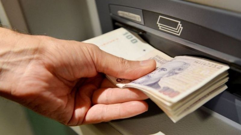 IFE, Asignacion por Embarazo, Jubilaciones: ¿Quiénes cobran mañana?