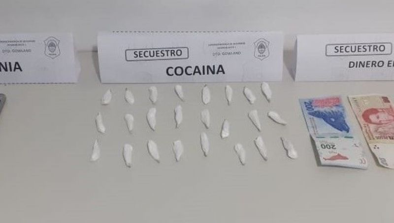 Detienen a vendedor de droga en Gowland