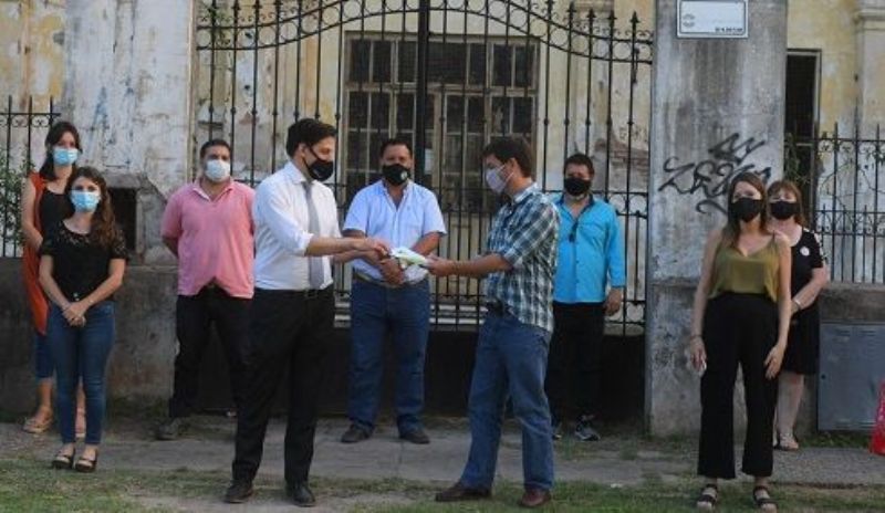 El Ministro de Educación de la Nación firmó un importante convenio con el Intendente