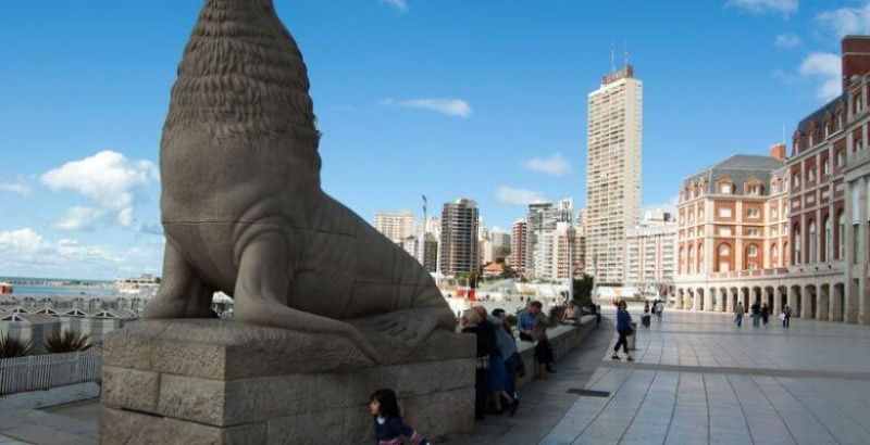 Mar del Plata: cancelan reservas ante el temor de que impongan restricciones la semana próxima.