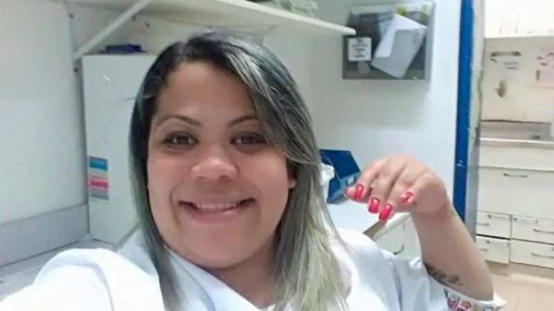 “La mano de Dios”, el invento para romper con la soledad que causa el coronavirus