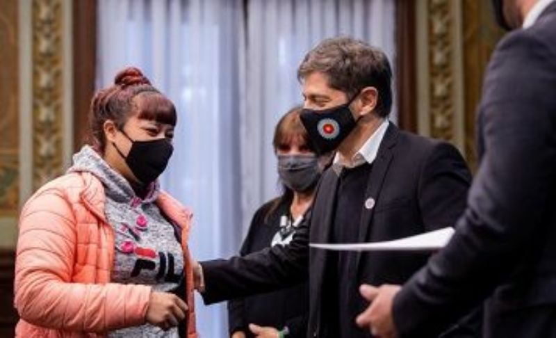 Lanzan programa para que personas que no tienen DNI puedan iniciar el trámite
