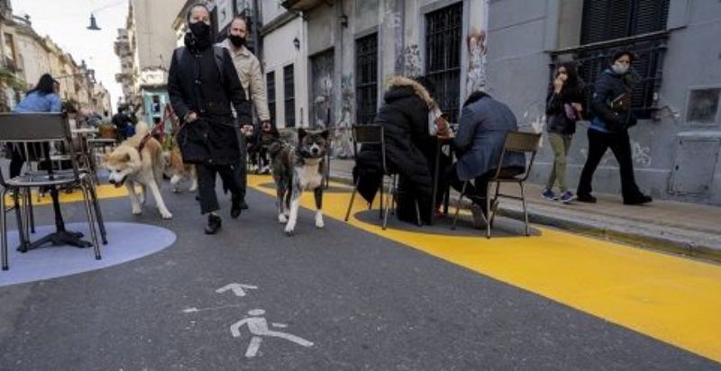 Provincia ampliará aforos para personas vacunadas en ciudades en fase 2, 3 y 4