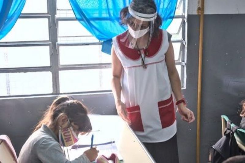 Desde el miércoles vuelve la presencialidad plena a las escuelas bonaerenses