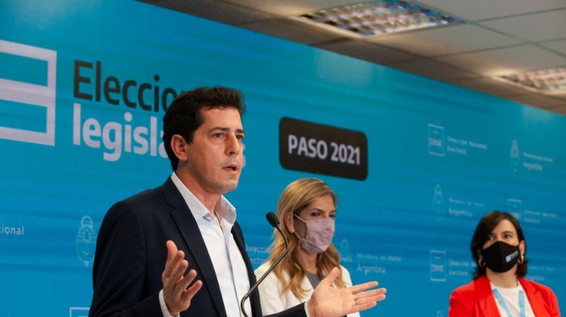 El Presidente aceptó la renuncia del mercedino Wado de Pedro