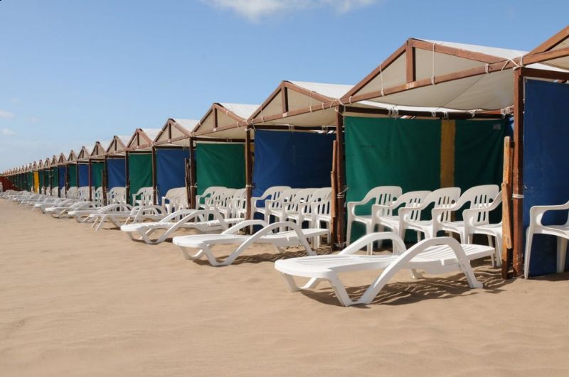 Mar del Plata: alquilar una carpa una semana cuesta igual que un mes de un monoambiente en Buenos Aires