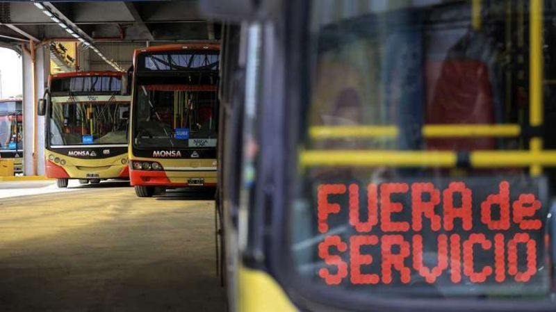 La UTA anunció un paro nacional de colectivos por 24 horas