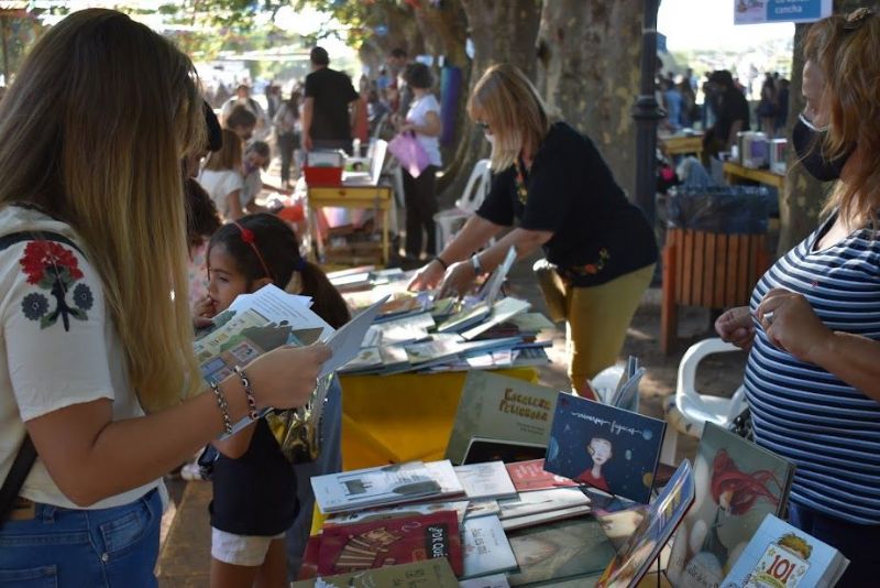 Se vivió con mucha asistencia y participación la “Feria del Libro”