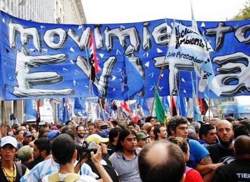 Para el Movimiento Evita “ni Cristina ni la mayoría de los políticos comprenden la realidad en los barrios”