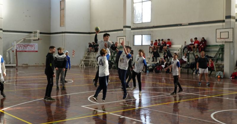 En el marco de los 270 años de Mercedes se jugó la “Copa 270 ciudad Mercedes” de handball