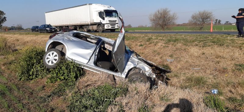 Vuelco en la ruta 5: tres mercedinos hospitalizados