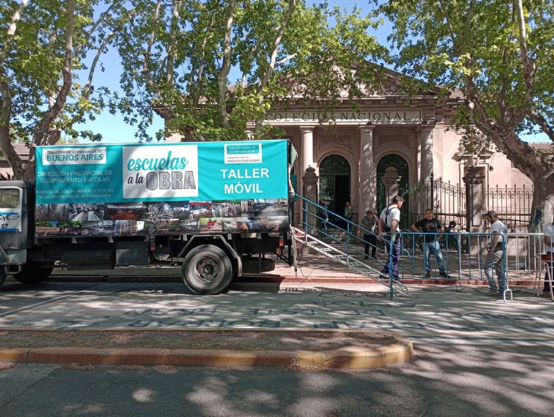 Por dos días estará el taller Móvil de reparación de Mobiliario escolar en Mercedes