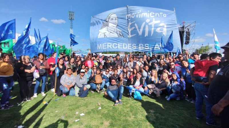 El Movimiento Evita Mercedes estuvo en el Cabildo Abierto de la militancia popular en el Estadio Laferrere en el Día de la Lealtad