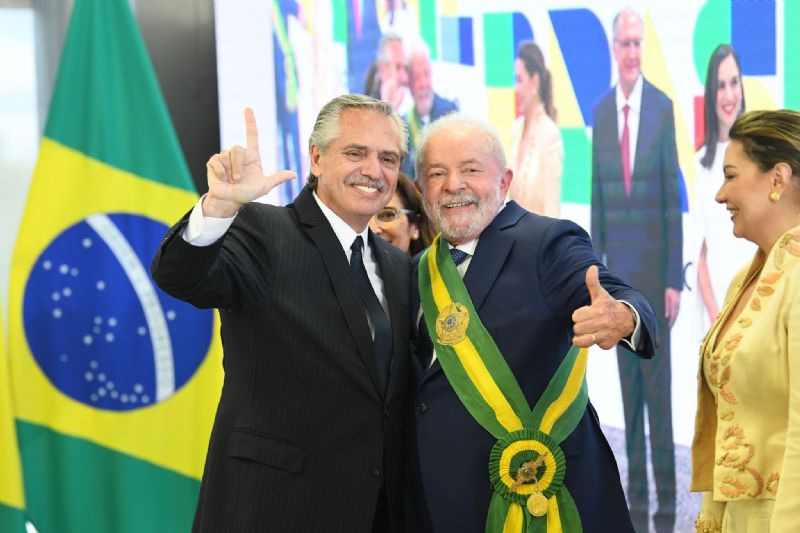 Lula Da Silva asumió su tercer mandato en Brasil y Alberto Fernández estuvo presente