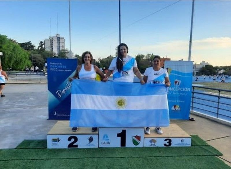 Débora Martinelli ganó tres medallas de oro en el Grand Prix Internacional del Mercosur