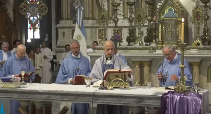 Misa de acción de gracia por los 10 años del pontificado del Papa Francisco en Luján