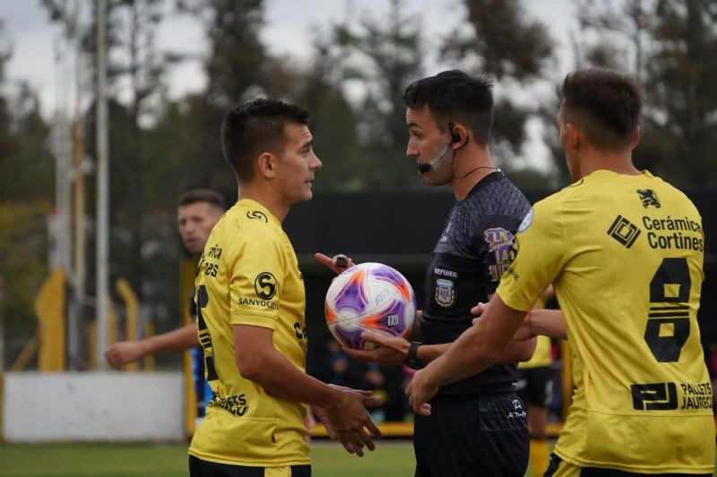 Flandria no pudo contra San Telmo en el Carlos V