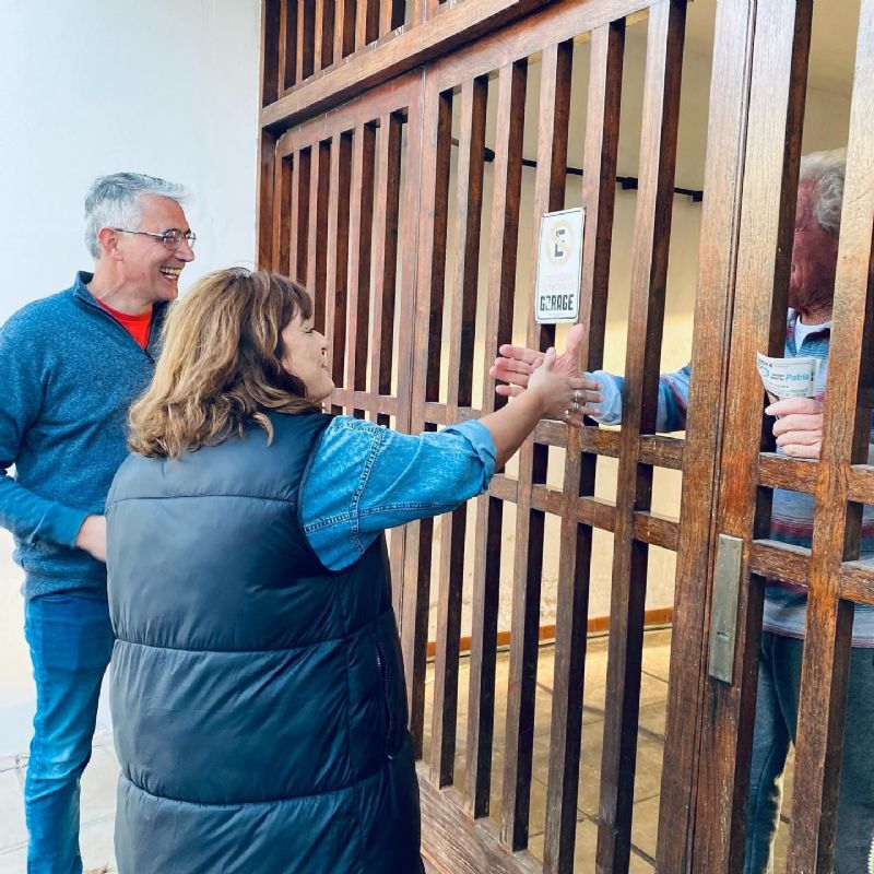 Sabrina Selva recorre barrios en Mercedes, General Rodríguez, Merlo y San Andrés de Giles