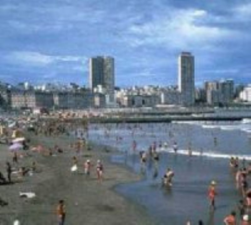 Se presentó la Temporada teatral en Mar del Plata para el Verano 2002